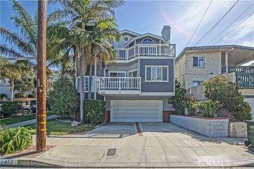 456 Ocean View Ave, Hermosa Beach, CA, 90254-4827 | Card Image