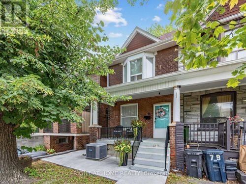 81 Silverthorn Avenue, Toronto (Weston-Pellam Park), ON, M6N3J6 | Card Image