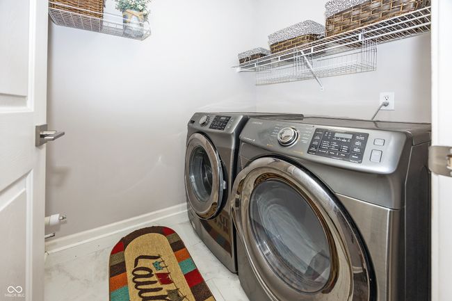 Washer & dryer also convey with the property! | Image 27