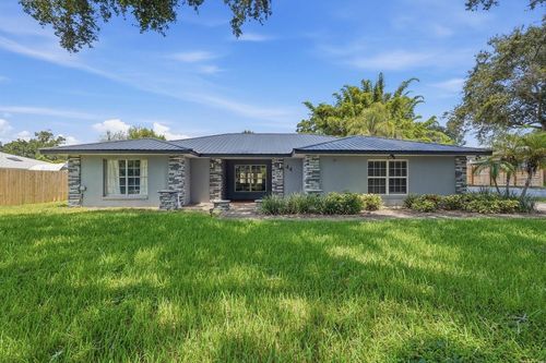 44 Brevard Dr, WINTER HAVEN, FL, 33884-1410 | Card Image