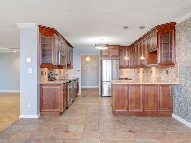 APT-16D - 250 Gorge Rd, Home with 3 bedrooms, 2 bathrooms and null parking in Cliffside Park NJ | Image 18