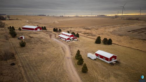 898 60th Ave Avenue, Beaver Creek, MN, 56116 | Card Image