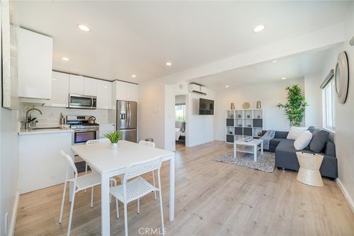 4-11918 Hart, North Hollywood, CA, 91605 | Card Image
