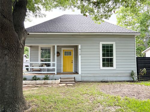 918 S Maxey St, Sherman, TX, 75090-8010 | Card Image