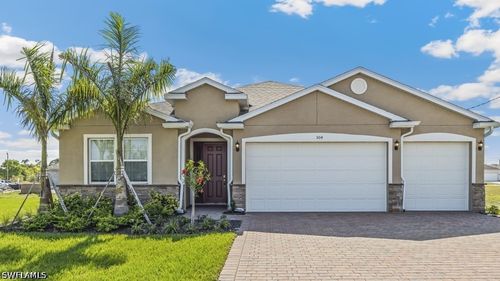 31 Ne 8th Ter, CAPE CORAL, FL, 33909-1945 | Card Image