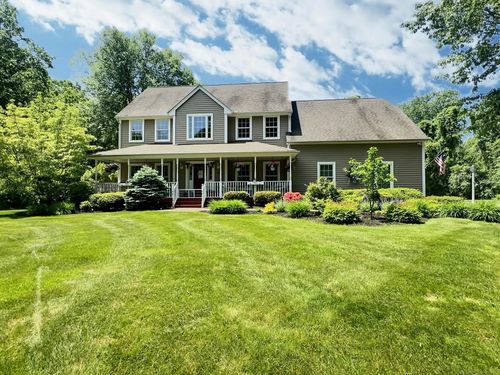 16 Trevor Ln, East Granby, CT, 06026-9667 | Card Image