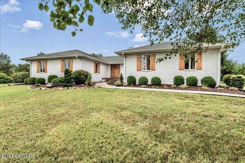 636 Mannela Dr, Strawberry Plains, TN, 37871-1400 | Card Image