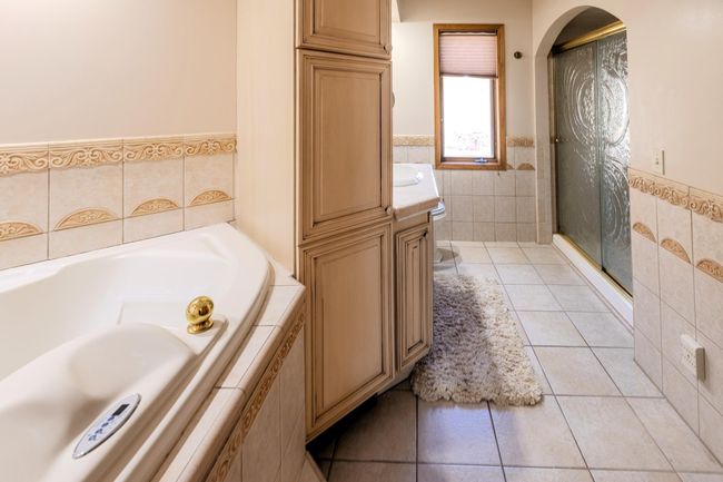 1569 Floan Point Rd, House other with 5 bedrooms, 3 bathrooms and null parking in East Gull Lake MN | Image 39