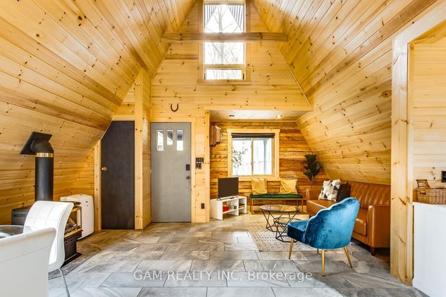 14 Moonlight Crt, House other with 2 bedrooms, 1 bathrooms and 4 parking in Tiny ON | Image 8