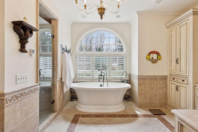 6425 Virginia Dr, House other with 4 bedrooms, 6 bathrooms and null parking in Excelsior MN | Image 25
