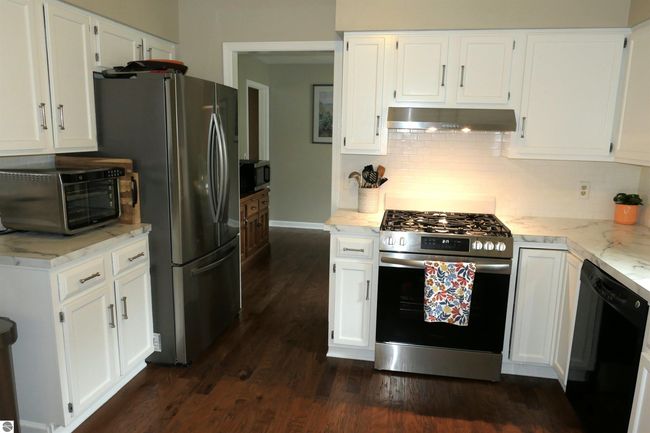 1502 Greenbriar St, House other with 4 bedrooms, 2 bathrooms and null parking in Mt. Pleasant MI | Image 8