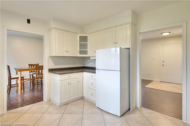 33 Golf Course Rd, House other with 3 bedrooms, 1 bathrooms and 6 parking in Conestogo ON | Image 41