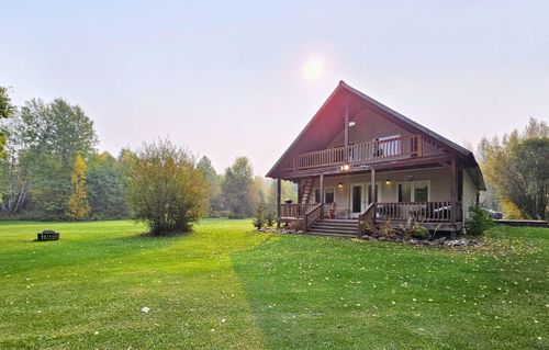 71501 33 Highway, Kinuso, AB, T0G1K0 | Card Image