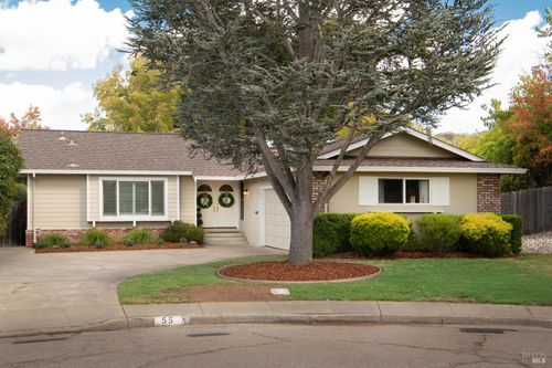55 Ramona Ct, Novato, CA, 94945-1712 | Card Image