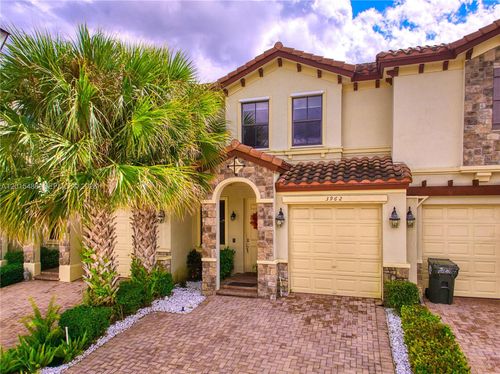 3962 Devenshire Ct, Coconut Creek, FL, 33073-2172 | Card Image