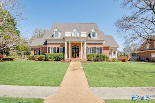 3105 Chamlee Pl Se, Hampton Cove, AL, 35763-8448 | Card Image