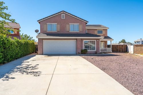 11477 Palisades Ct, Adelanto, CA, 92301-4243 | Card Image