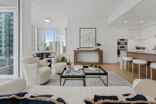 apt-1008-301 West Ave, Austin, TX, 78701-4778 | Card Image
