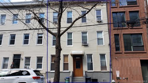 517 51st Ave, Long Island City, NY, 11101-5920 | Card Image
