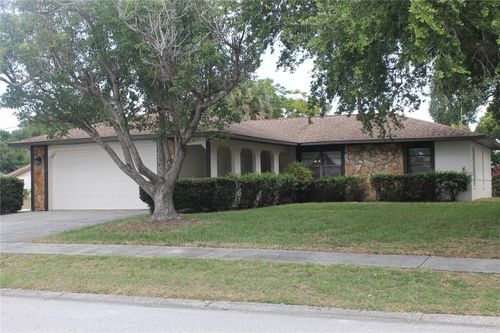 8513 Winter Haven Dr, HUDSON, FL, 34667-4147 | Card Image