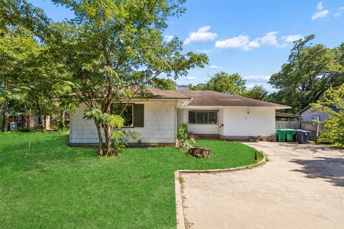 1815 W Oak St, Denton, TX, 76201-3826 | Card Image