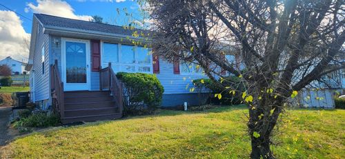 303 Old Greenville Rd, STAUNTON, VA, 24401-4803 | Card Image