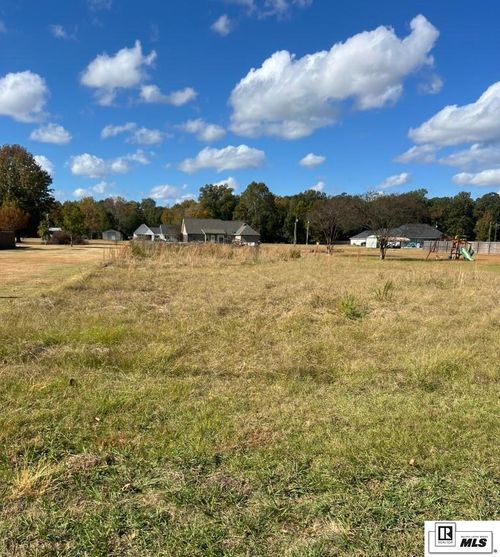 3 Trish Ln, Rayville, LA, 71269-7737 | Card Image