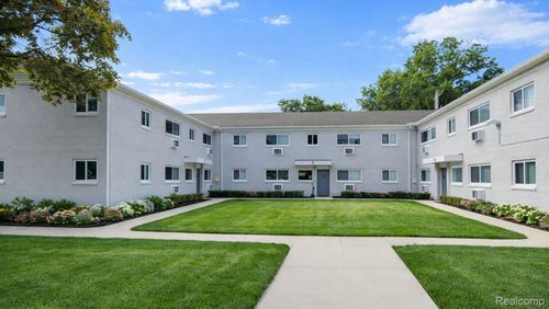 apt-e3-1770 E Woodward Heights Blvd, Hazel Park, MI, 48030-1656 | Card Image