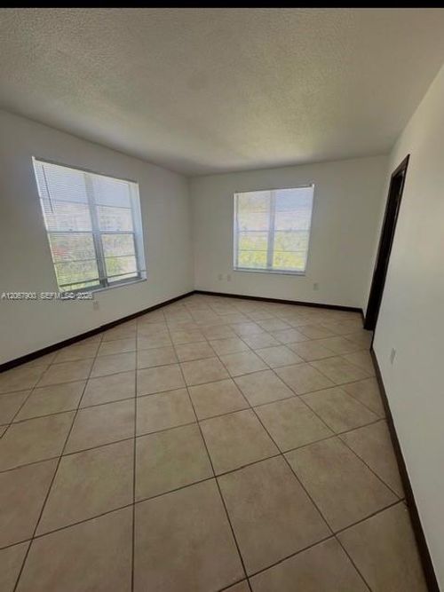 403-1165 98th St, Bay Harbor Islands, FL, 33154-1750 | Card Image