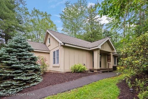 124 Nawakwa Rd, Pocono Pines, PA, 18350 | Card Image