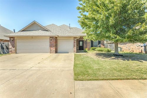 1801 Woody Lane, Edmond, OK, 73003 | Card Image