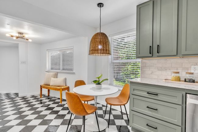 6615 Hialeah Dr, House other with 4 bedrooms, 3 bathrooms and null parking in Dallas TX | Image 17