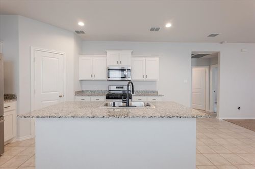 140 Running River Dr, Boyd, TX, 76023-4039 | Card Image