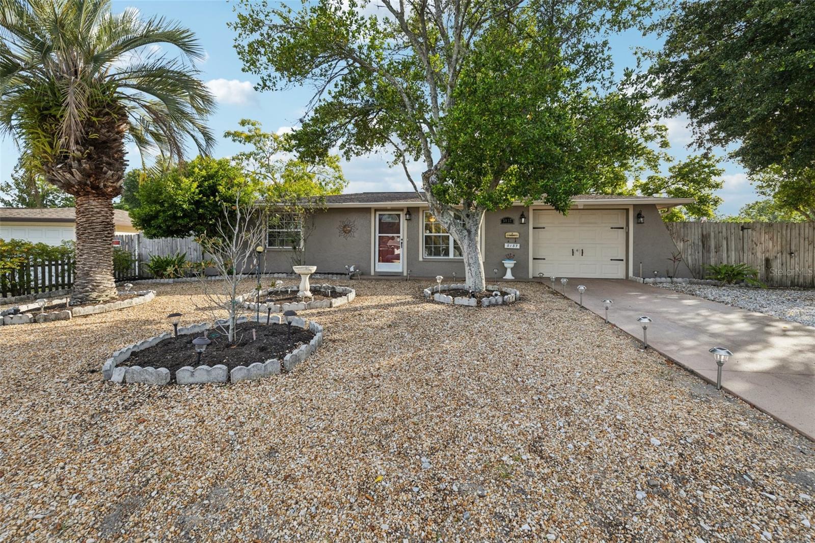 School Rd, New Port Richey, FL 34653