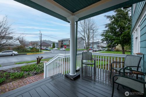 301 N H St, Aberdeen, WA, 98520-5234 | Card Image