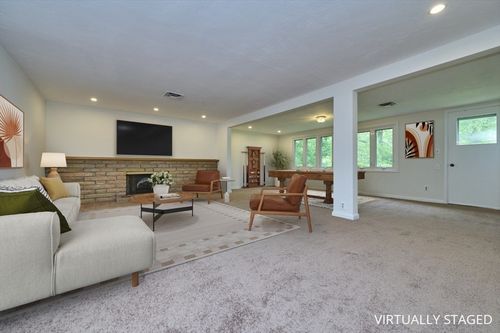 51 Pratt Drive, Newton, MA, 02465 | Card Image
