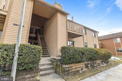 1602 Woodhollow Dr, MARLTON, NJ, 08053-1055 | Card Image