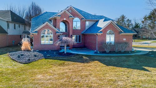 1628 Royal Birkdale Dr, Oxford, MI, 48371-5842 | Card Image