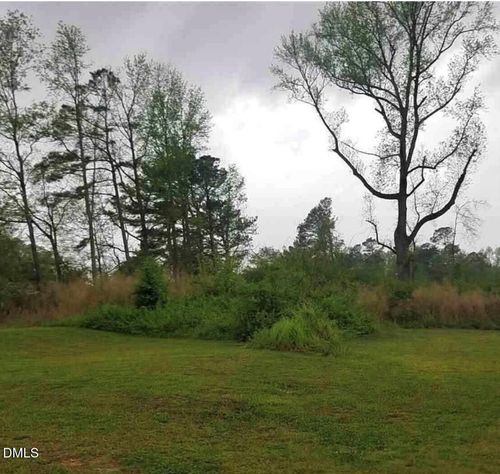 00 N Johnson St, Benson, NC, 27504 | Card Image
