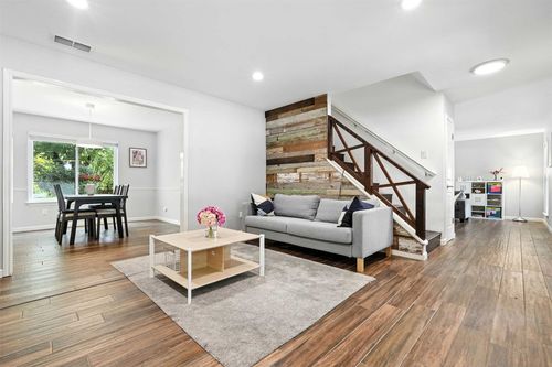 7314 Danwood Dr, Austin, TX, 78759-3741 | Card Image
