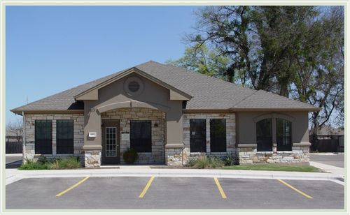 ste-d-187 Elmhurst, Kyle, TX, 78640-6116 | Card Image