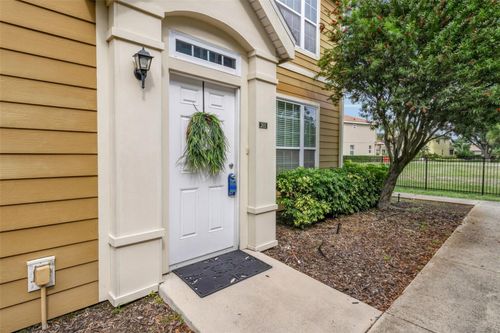 203-5511 Rosehill Rd, SARASOTA, FL, 34233-3049 | Card Image