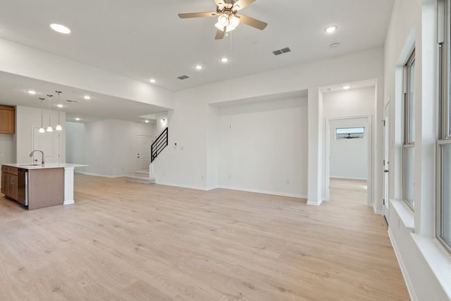 13200 Ditka Dr, House other with 5 bedrooms, 4 bathrooms and 4 parking in Manchaca TX | Image 14