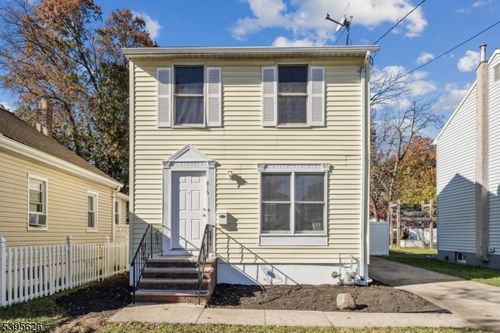 815 E Blancke St, Linden, NJ, 07036-2329 | Card Image