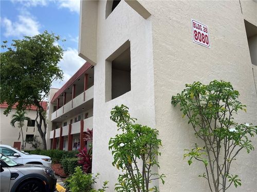 apt-209-8080 N Sunrise Lakes Dr, Sunrise, FL, 33322-1669 | Card Image