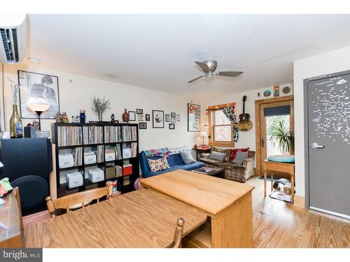 apt-3-206 E Girard Ave, PHILADELPHIA, PA, 19125-3974 | Card Image