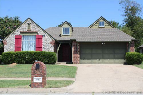 1009 117th St, Jenks, OK, 74037-5025 | Card Image