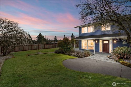 8401 68th Avenue Ct E, Puyallup, WA, 98371 | Card Image