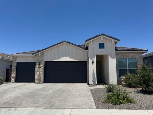10536 W Deanna Dr, Peoria, AZ, 85382-2761 | Card Image