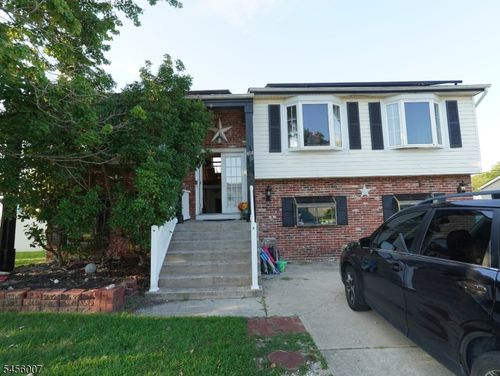 408 Jennifer Ln, WILLIAMSTOWN, NJ, 08094-1653 | Card Image